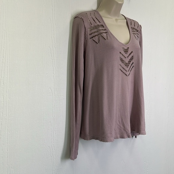 Free People - We The Free Plum Moonrise Cutwork Thermal V Neck Blouse Size Small - Picture 4 of 13